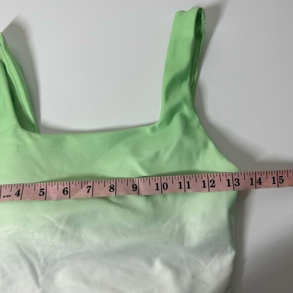 Ellie Green White Gradient Leggings and Sports Bra -2 Piece Set Size Small - Picture 4 of 14